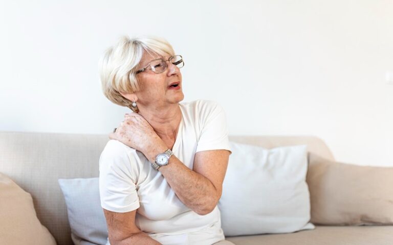 6 Amazing Ways SomaFlow Helps With Chronic Pain